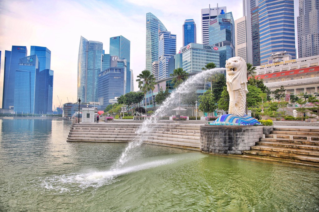 Merlion Singapore and The Fullerton Hotel