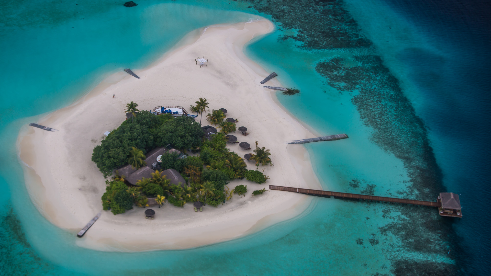 Lonely Island Maldives